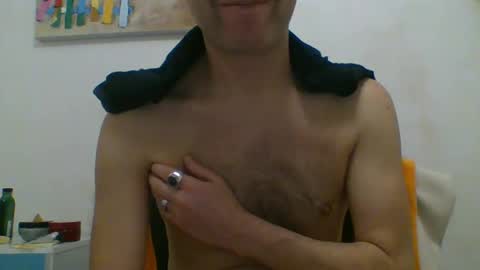 hottitan  twitter Marianoshcam online show from 09/14/25, 03:49