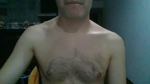 hottitan  twitter Marianoshcam online show from 12/17/25, 03:34