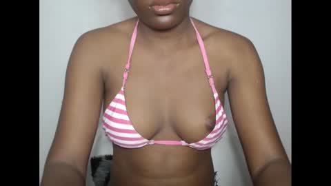 Snapshot of hotjessie0 chatting on 02/12/25, 04:44 hotjessie0 online show from 02/12/25, 04:44