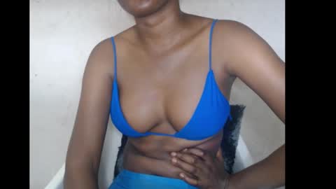 hotjessie0 online show from 11/26/25, 06:36