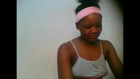 LOYCE online show from 11/21/25, 07:12