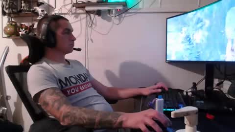 Snapshot of hotkinkytat chatting on 12/05/24, 07:38 hotkinkytat online show from 12/05/24, 07:38