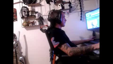 Snapshot of hotkinkytat chatting on 03/08/25, 07:31 hotkinkytat online show from 03/08/25, 07:31