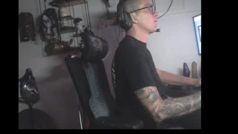 hotkinkytat online show from 04/19/26, 06:32