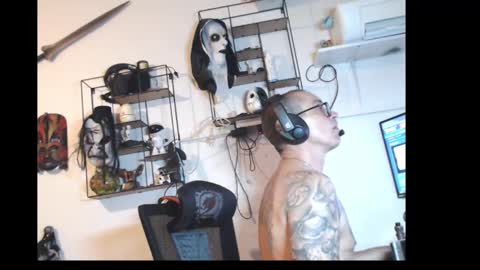hotkinkytat online show from 04/21/26, 03:46