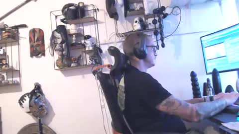 hotkinkytat online show from 04/28/26, 02:00