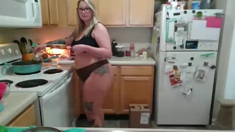 Hotkitty090 online show from 05/24/26, 10:37