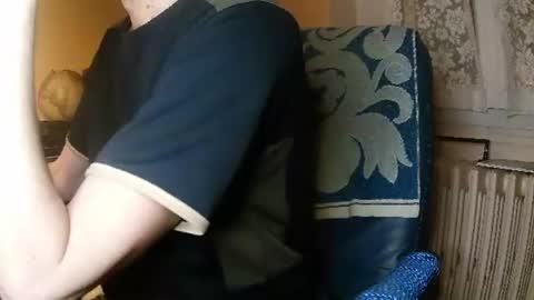 hotleopold online show from 02/15/25, 11:36