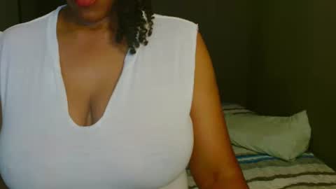 Snapshot of hotlilya chatting on 04/20/26, 04:32 hotlilya online show from 04/20/26, 04:32