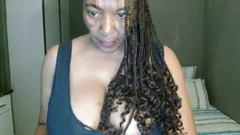 Snapshot of hotlilya chatting on 06/29/26, 04:18 hotlilya online show from 06/29/26, 04:18