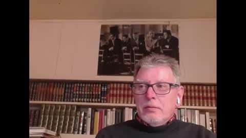 Snapshot of hotlux_54 chatting on 01/12/25, 05:11 hotlux_54 online show from 01/12/25, 05:11