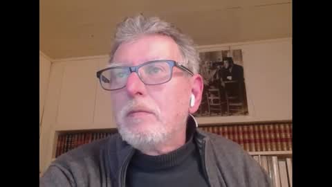 Snapshot of hotlux_54 chatting on 02/05/25, 09:07 hotlux_54 online show from 02/05/25, 09:07