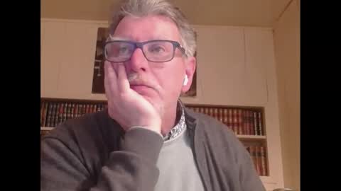 Snapshot of hotlux_54 chatting on 03/07/25, 11:38 hotlux_54 online show from 03/07/25, 11:38