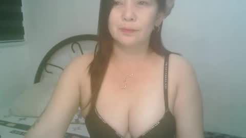 hotmamajen4u online show from 09/26/25, 12:14