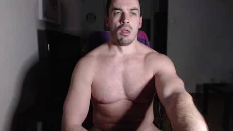 Snapshot of hotmanhotman93 chatting on 12/02/24, 05:15 Rick online show from 12/02/24, 05:15