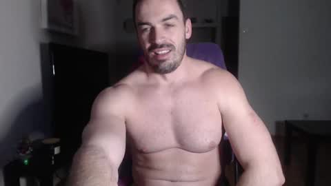 Snapshot of hotmanhotman93 chatting on 01/06/25, 02:47 Rick online show from 01/06/25, 02:47
