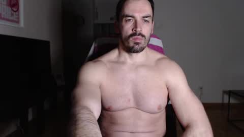 Snapshot of hotmanhotman93 chatting on 02/03/25, 04:41 Rick online show from 02/03/25, 04:41