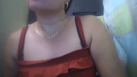 Snapshot of hotmatureladyxxx chatting on 12/14/25, 10:03 hotmatureladyxxx online show from 12/14/25, 10:03