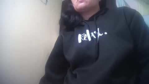 Snapshot of hotmatureladyxxx chatting on 12/18/25, 05:41 hotmatureladyxxx online show from 12/18/25, 05:41