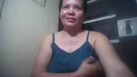 Snapshot of hotmatureladyxxx chatting on 12/20/25, 10:17 hotmatureladyxxx online show from 12/20/25, 10:17