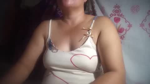 Snapshot of hotmatureladyxxx chatting on 04/06/26, 08:54 hotmatureladyxxx online show from 04/06/26, 08:54