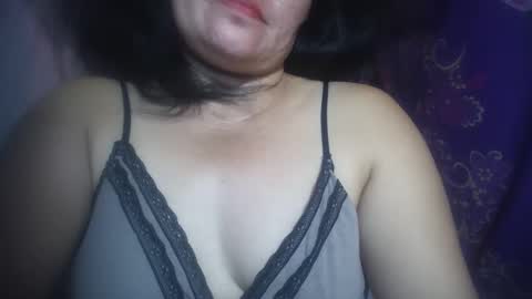 Snapshot of hotmatureladyxxx chatting on 04/11/26, 10:25 hotmatureladyxxx online show from 04/11/26, 10:25