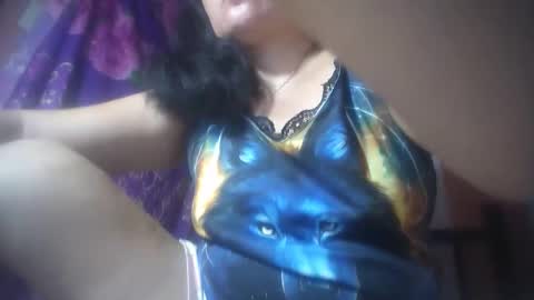 Snapshot of hotmatureladyxxx chatting on 04/19/26, 06:10 hotmatureladyxxx online show from 04/19/26, 06:10