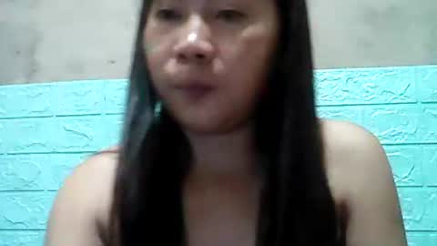 Snapshot of hotmoana chatting on 05/31/26, 10:44 hotmoana online show from 05/31/26, 10:44