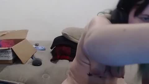 Snapshot of hotmodel1984 chatting on 03/17/26, 06:39 hotmodel1984 online show from 03/17/26, 06:39