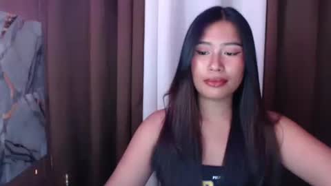 Snapshot of hotmorena_finger chatting on 04/17/26, 05:10 Analiza online show from 04/17/26, 05:10