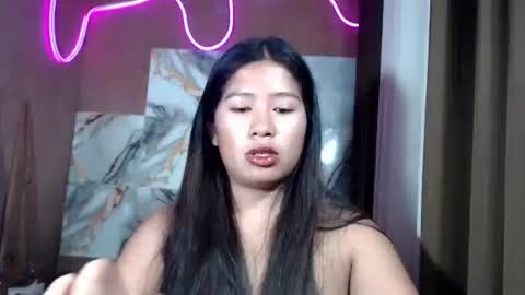 Snapshot of hotmorena_finger chatting on 05/19/26, 12:16 Analiza online show from 05/19/26, 12:16