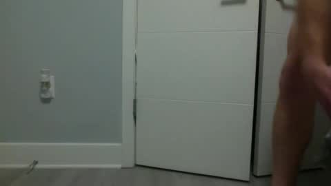 Snapshot of hotmuscle89 chatting on 01/18/25, 01:19 hotmuscle89 online show from 01/18/25, 01:19