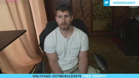 Snapshot of hotmuscles6t9 chatting on 05/31/26, 03:30 hotmuscles6t9 online show from 05/31/26, 03:30