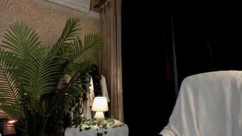 Snapshot of hotmuse1 chatting on 11/03/25, 01:01 hotmuse1 online show from 11/03/25, 01:01