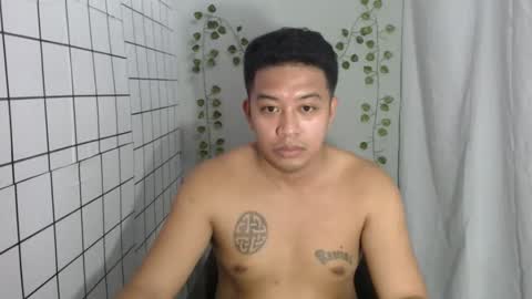 Snapshot of hotnielkhalifa chatting on 09/25/25, 09:13 neilkhalifa online show from 09/25/25, 09:13