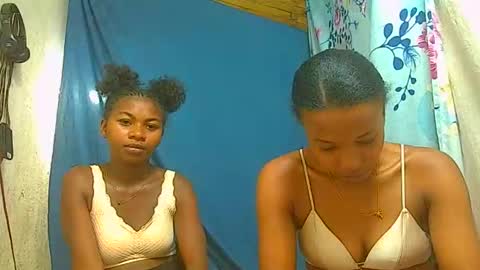 Snapshot of hotornela98 chatting on 03/24/26, 09:14 hotornela98 online show from 03/24/26, 09:14