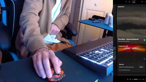 Snapshot of hotpumpkinpies chatting on 04/06/26, 03:04 hotpumpkinpies online show from 04/06/26, 03:04