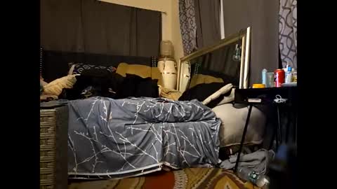 Snapshot of hotrox6942 chatting on 02/18/26, 01:45 hotrox6942 online show from 02/18/26, 01:45