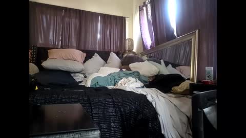 Snapshot of hotrox6942 chatting on 02/25/26, 07:12 hotrox6942 online show from 02/25/26, 07:12