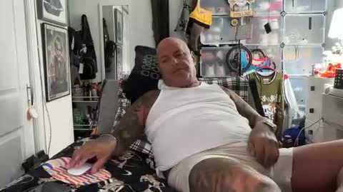 hotstuff775616 online show from 10/26/25, 01:55