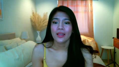 Snapshot of hotsweetangel00 chatting on 04/10/26, 04:28 Sweet Angel online show from 04/10/26, 04:28