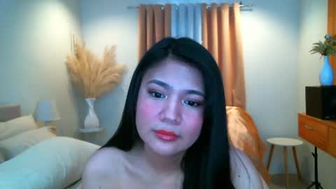 Snapshot of hotsweetangel00 chatting on 06/20/26, 03:20 Sweet Angel online show from 06/20/26, 03:20