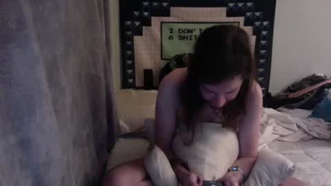 hott25guy online show from 12/12/24, 04:15