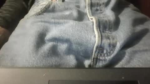 Snapshot of hott_luver chatting on 11/28/25, 11:02 hott_luver online show from 11/28/25, 11:02