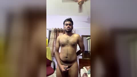 Snapshot of hottamilguy01 chatting on 03/18/26, 04:59 hottamilguy01 online show from 03/18/26, 04:59