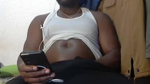 Snapshot of hottblack01 chatting on 02/03/26, 12:09 hottblack01 online show from 02/03/26, 12:09