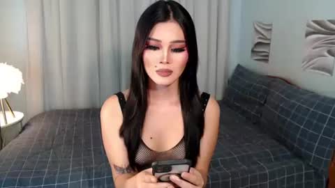 ZANDRA online show from 06/05/26, 04:02