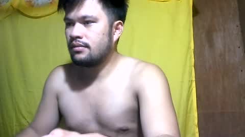 Snapshot of hottestpinoy2323 chatting on 07/15/26, 01:05 HottestPinoy32 online show from 07/15/26, 01:05