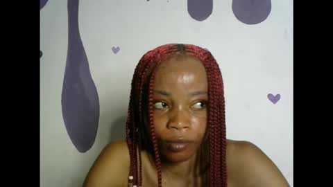 Snapshot of hottie_baddie14 chatting on 11/10/25, 10:31 hottie baddie14 online show from 11/10/25, 10:31