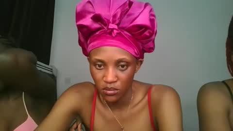 hottie_chyna online show from 12/13/25, 08:36